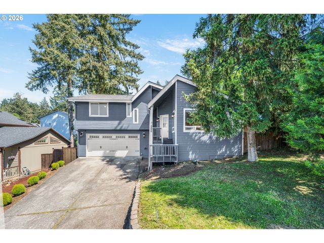 815 S 72ND St, Springfield, OR 97478