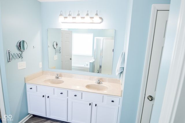 8531 Aberdeenshire Court, Indianapolis, IN 46259