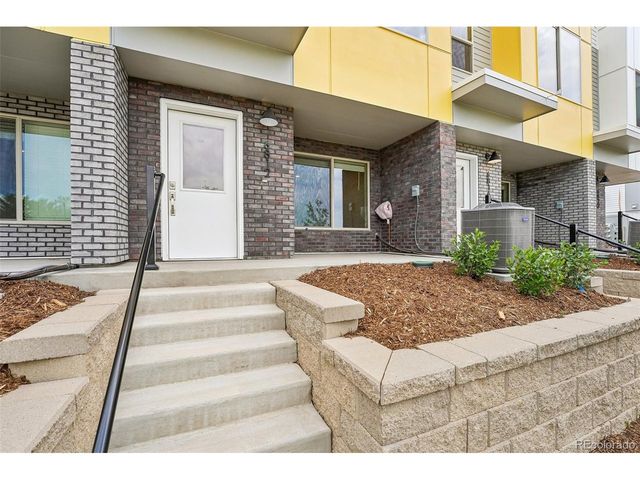 6812 Kendrick Ln, Arvada, CO 80007