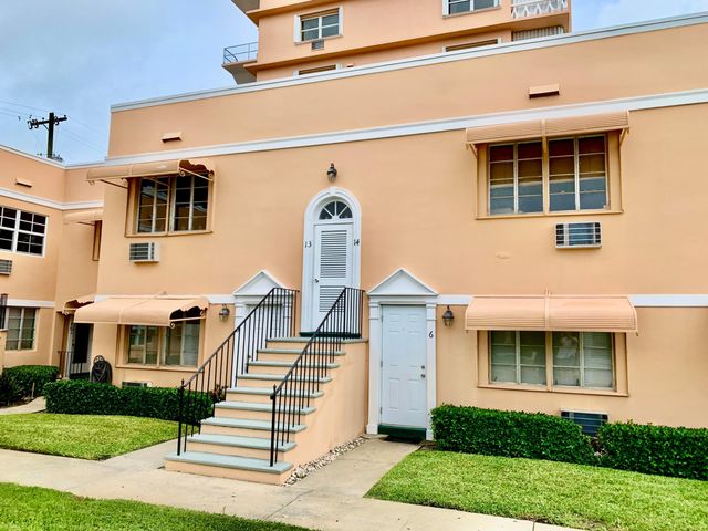 31 S GOLFVIEW Road 14, Lake Worth Beach, FL 33460