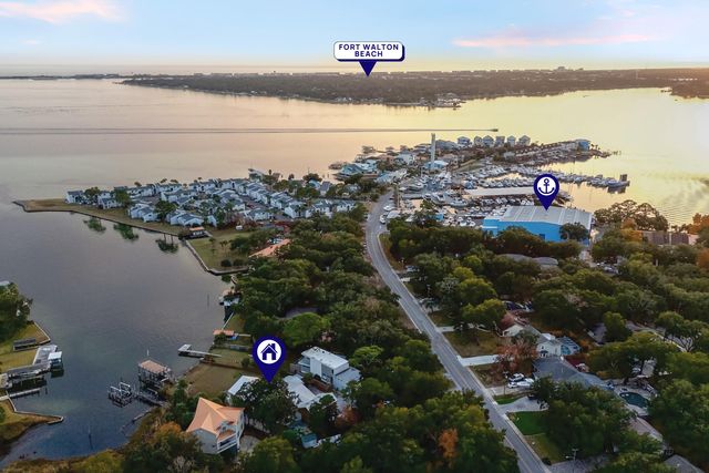 27 Old Ferry Road, Shalimar, FL 32579