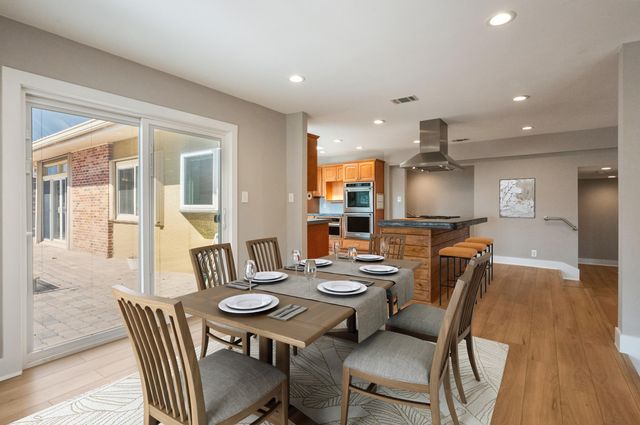 27 Old Ferry Road, Shalimar, FL 32579