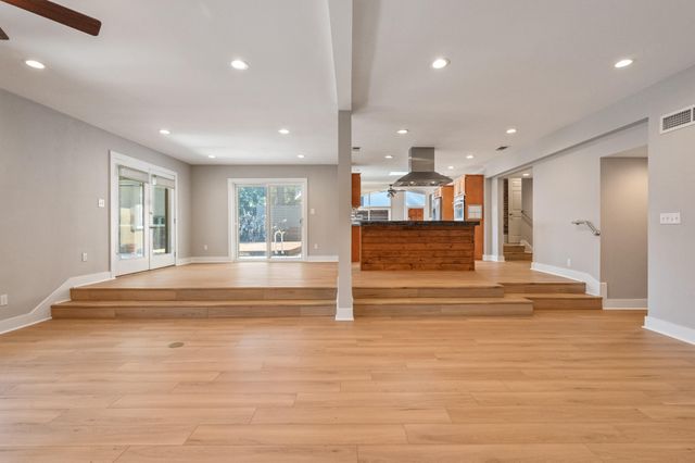 27 Old Ferry Road, Shalimar, FL 32579