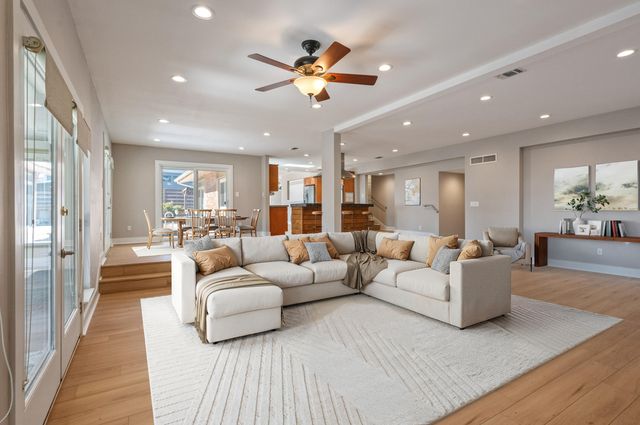 27 Old Ferry Road, Shalimar, FL 32579