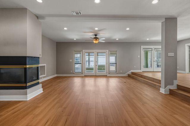 27 Old Ferry Road, Shalimar, FL 32579