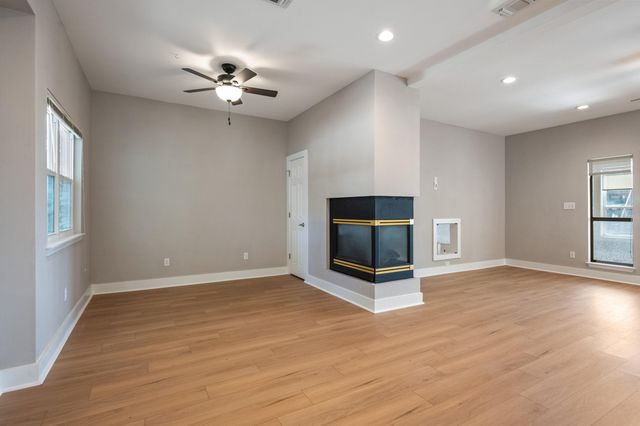 27 Old Ferry Road, Shalimar, FL 32579