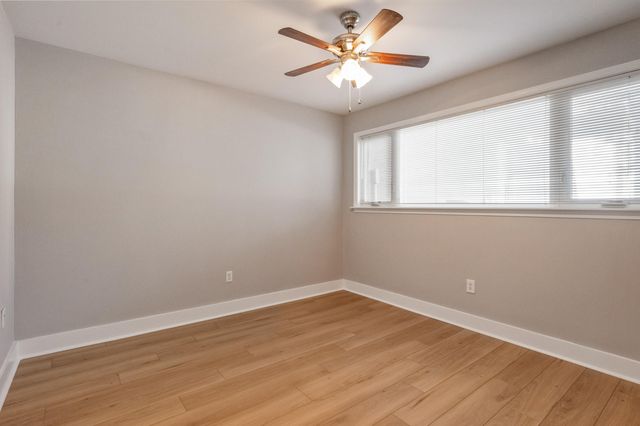 27 Old Ferry Road, Shalimar, FL 32579