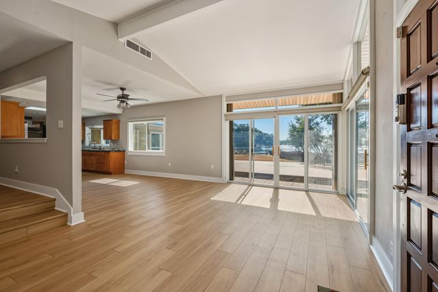 27 Old Ferry Road, Shalimar, FL 32579