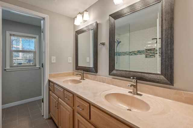 27 Old Ferry Road, Shalimar, FL 32579