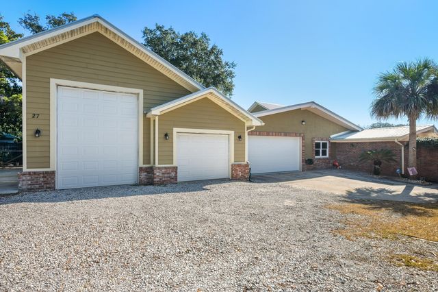 27 Old Ferry Road, Shalimar, FL 32579