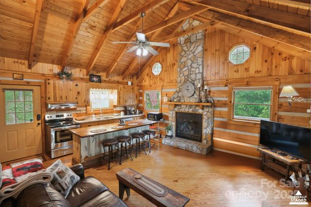 710 River Hills Road, Lansing, NC 28643