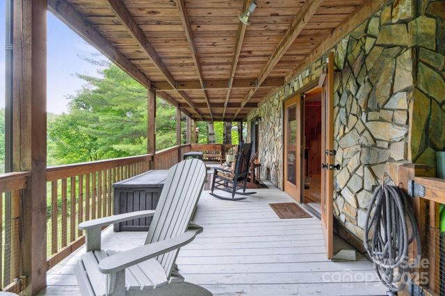 710 River Hills Road, Lansing, NC 28643