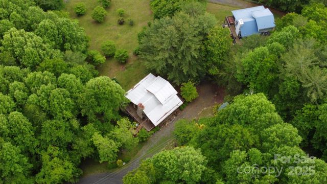 710 River Hills Road, Lansing, NC 28643