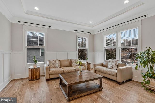 362 PARK ST NE, Vienna, VA 22180