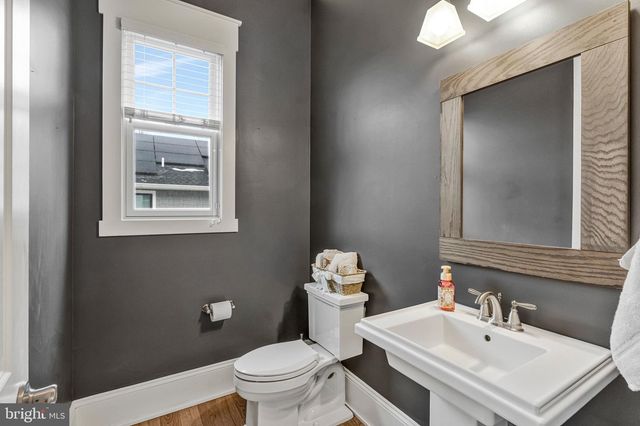 362 PARK ST NE, Vienna, VA 22180