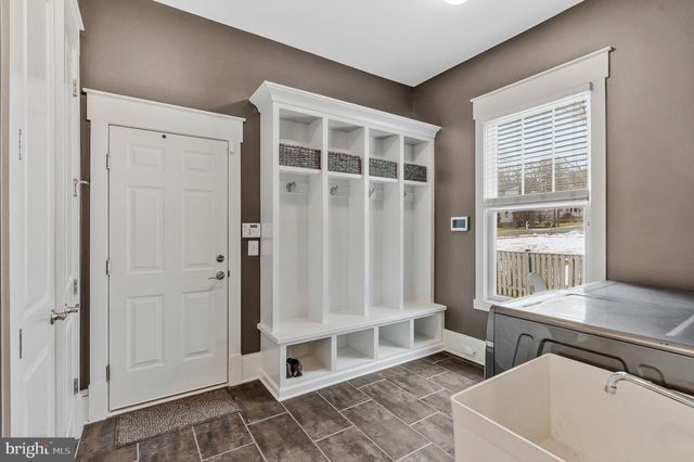 362 PARK ST NE, Vienna, VA 22180