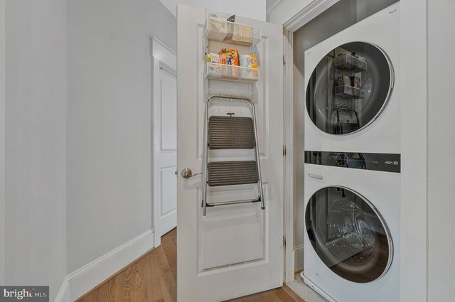 362 PARK ST NE, Vienna, VA 22180