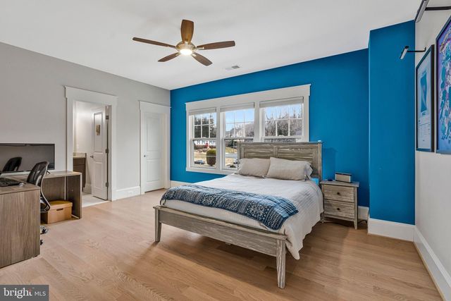 362 PARK ST NE, Vienna, VA 22180