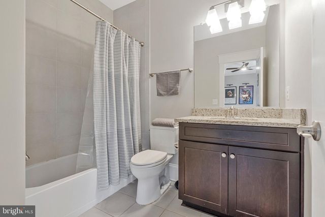 362 PARK ST NE, Vienna, VA 22180