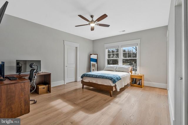 362 PARK ST NE, Vienna, VA 22180