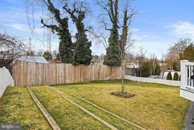 362 PARK ST NE, Vienna, VA 22180