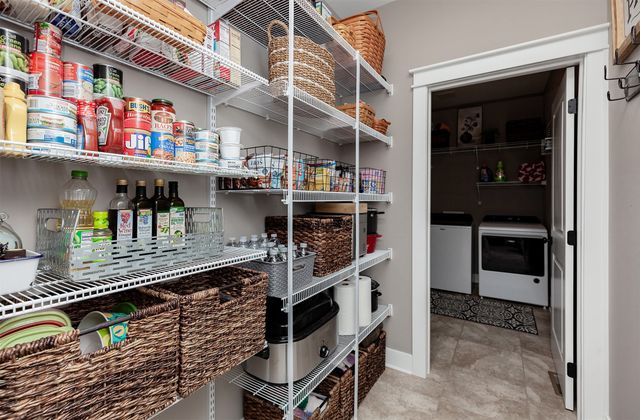 4202 NE Bellagio Circle, Ankeny, IA 50021