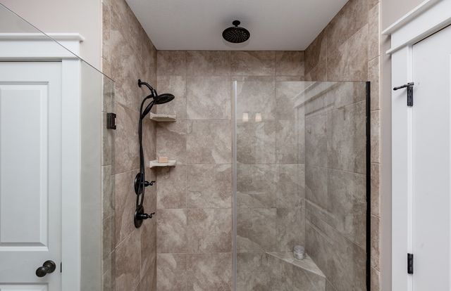 4202 NE Bellagio Circle, Ankeny, IA 50021