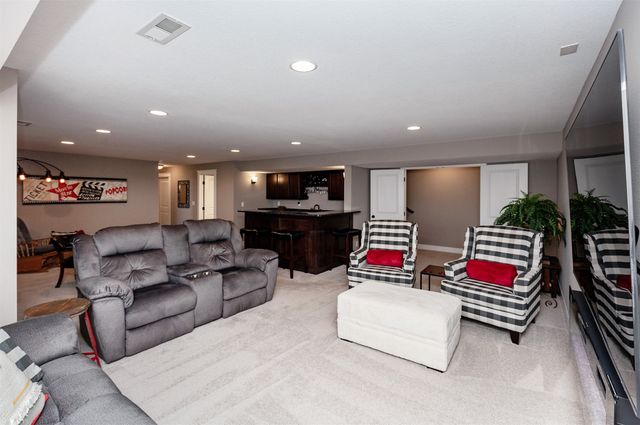 4202 NE Bellagio Circle, Ankeny, IA 50021