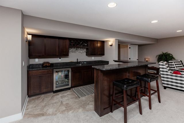 4202 NE Bellagio Circle, Ankeny, IA 50021