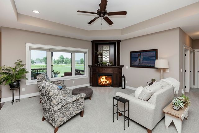 4202 NE Bellagio Circle, Ankeny, IA 50021