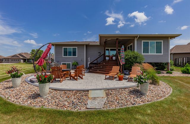 4202 NE Bellagio Circle, Ankeny, IA 50021