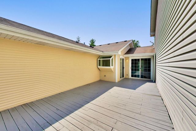 106 Regency Drive 106, Lombard, IL 60148