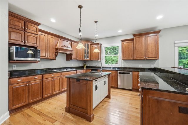 295 N Hills Boulevard, Springboro, OH 45066