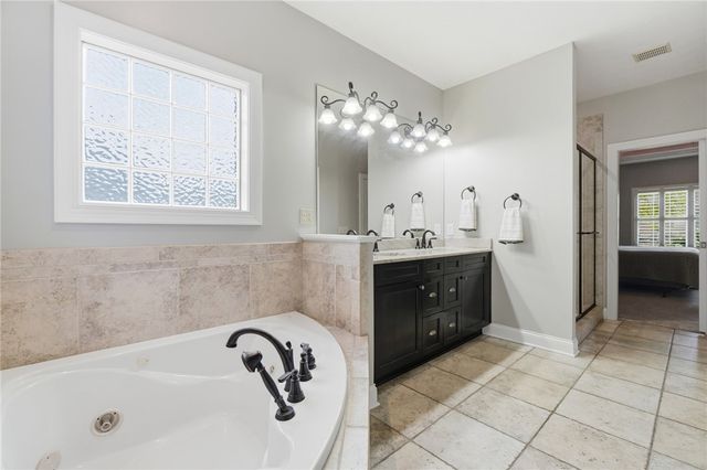 295 N Hills Boulevard, Springboro, OH 45066