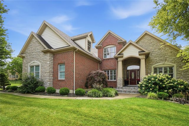 295 N Hills Boulevard, Springboro, OH 45066
