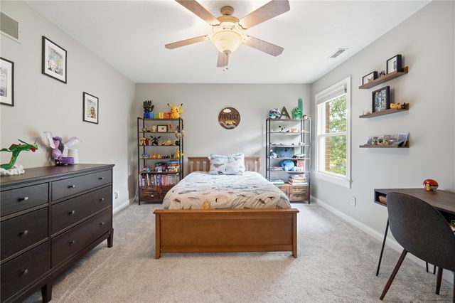 295 N Hills Boulevard, Springboro, OH 45066