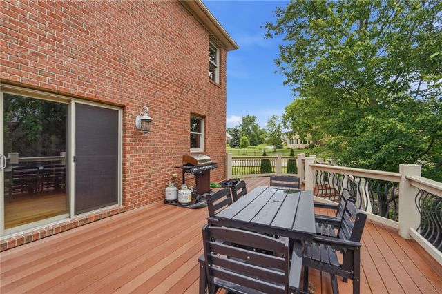 295 N Hills Boulevard, Springboro, OH 45066