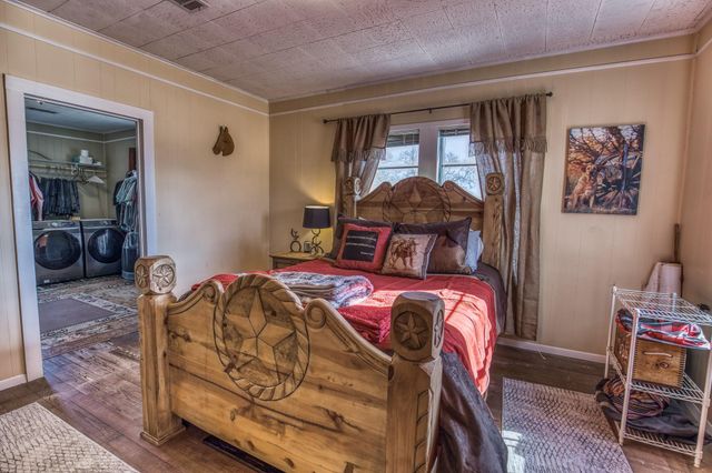 9354 Fm-2780, Burton, TX 77835