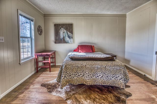 9354 Fm-2780, Burton, TX 77835