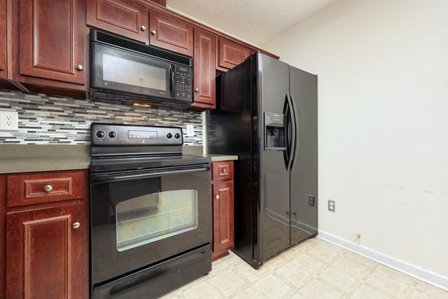 8018 Santee Court, Columbus, GA 31909