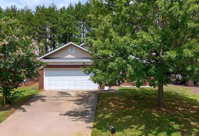 8018 Santee Court, Columbus, GA 31909
