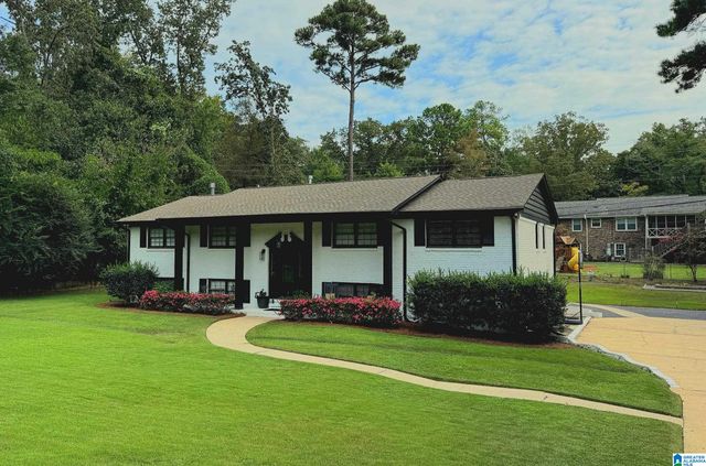 3240 MOCKINGBIRD LANE, Hoover, AL 35226