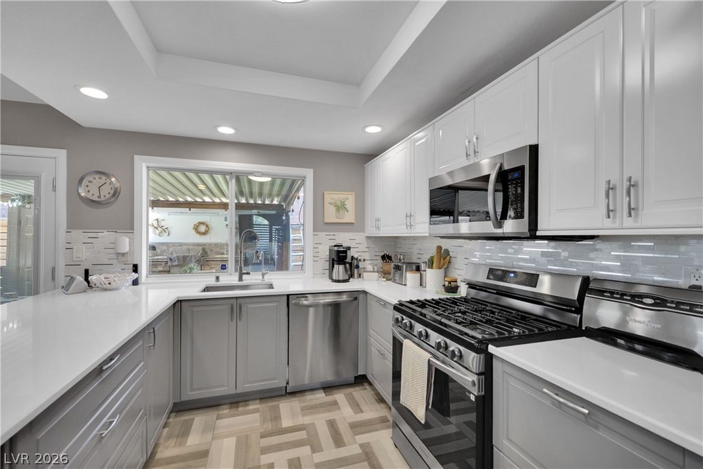 233 Innsdale Court, Henderson, NV 89074 — photo 5