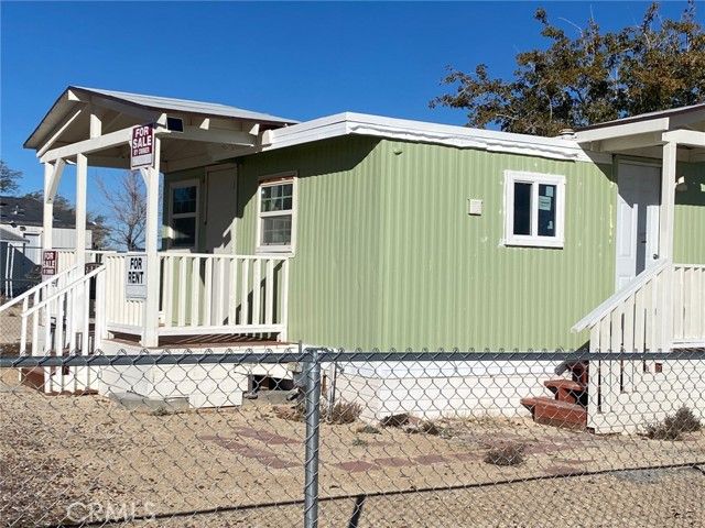 233 Desert Breeze, California City, CA 93505