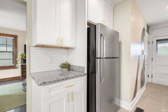 3918 Fairfield Avenue, Fort Wayne, IN 46807