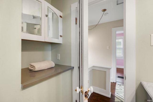 3918 Fairfield Avenue, Fort Wayne, IN 46807