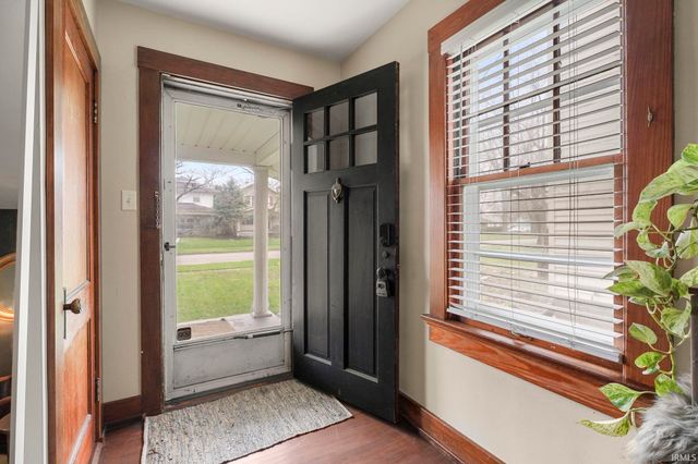 3918 Fairfield Avenue, Fort Wayne, IN 46807