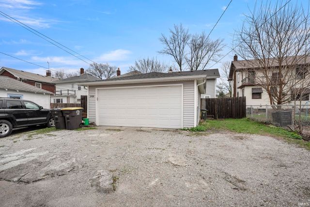 3918 Fairfield Avenue, Fort Wayne, IN 46807