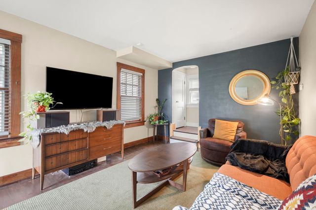 3918 Fairfield Avenue, Fort Wayne, IN 46807