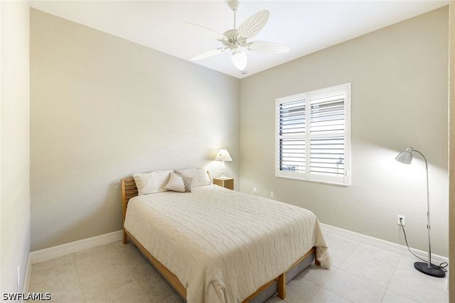 3224 Pacific DR, Naples, FL 34119